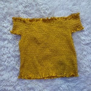 Yellow eye candy shirt!